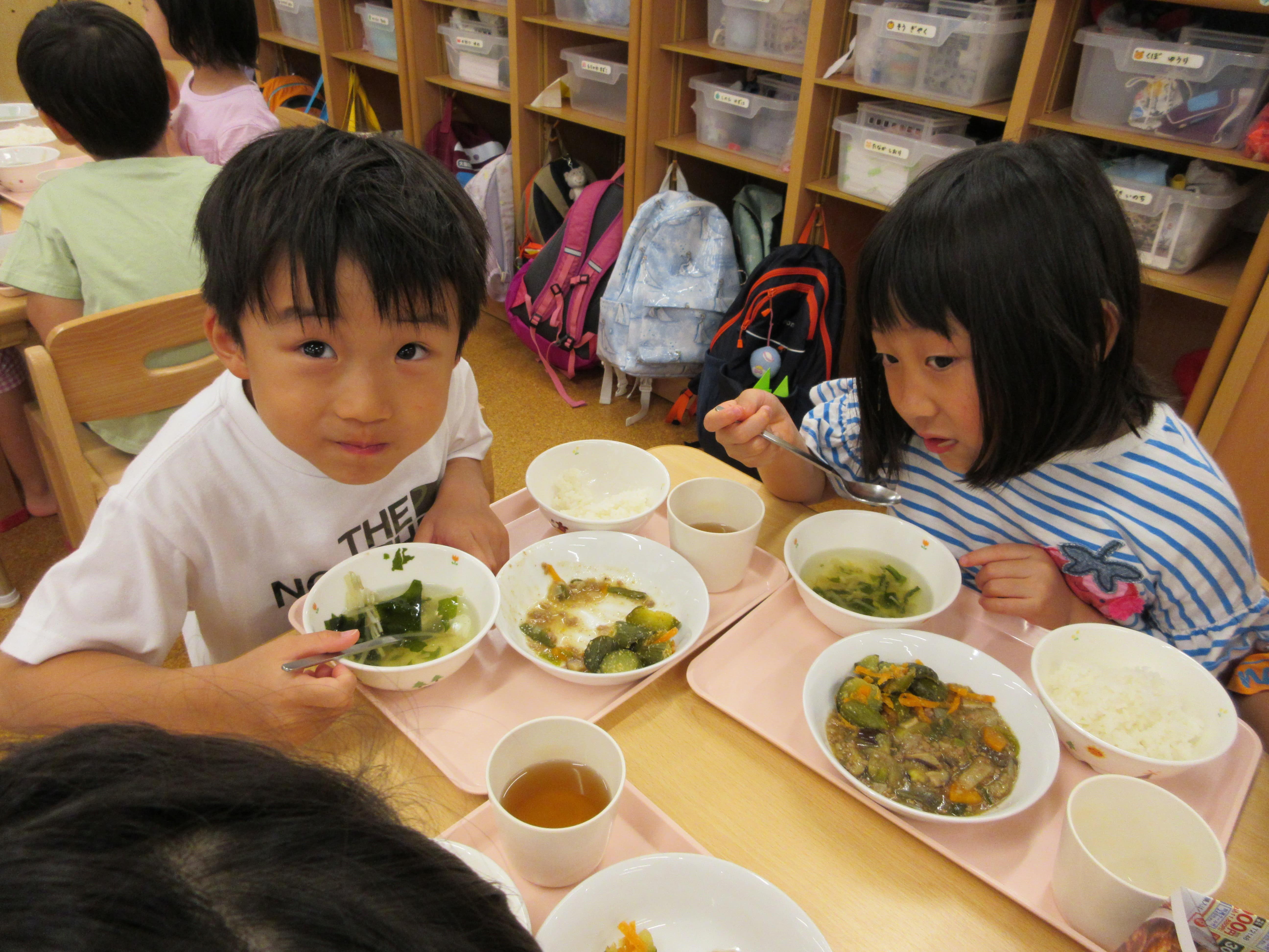 給食
